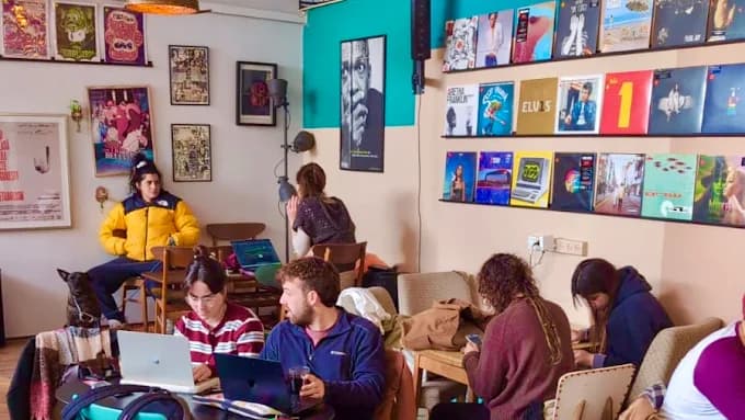 קפה פילוסוף - הגושרים